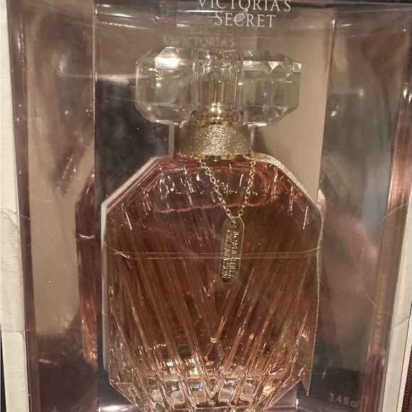 Victoria's Secret Bombshell Celebration Pink Perfume - Picture 2 of 5